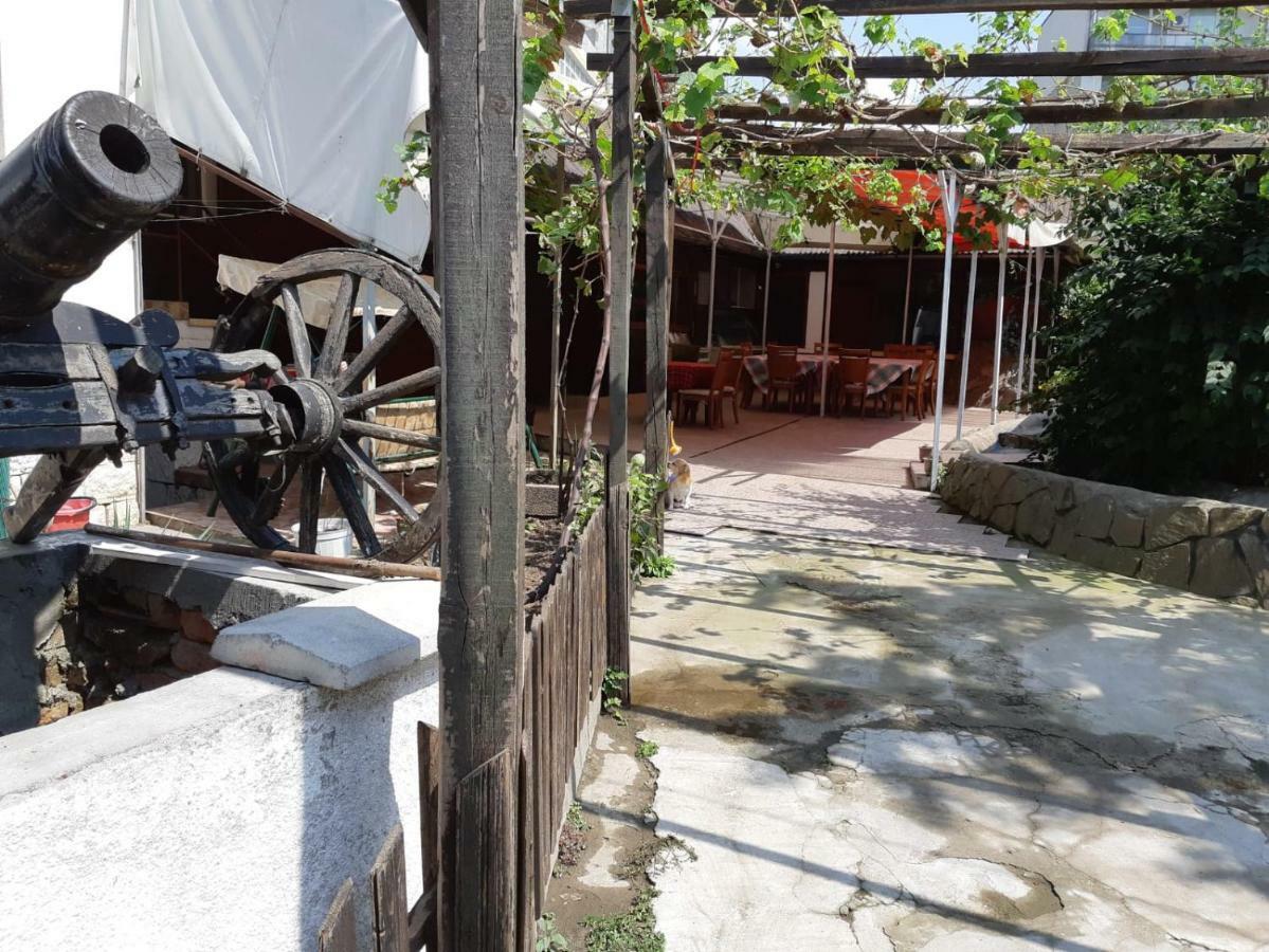 Byala Kista Apart Isperikh Esterno foto